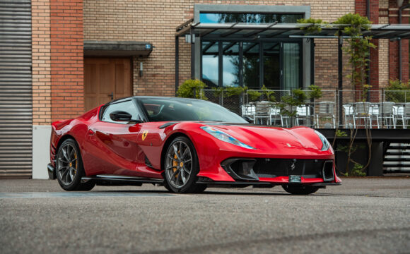 Ferrari 812 Competizione in der Supersport Galerie autobau erlebniswelt